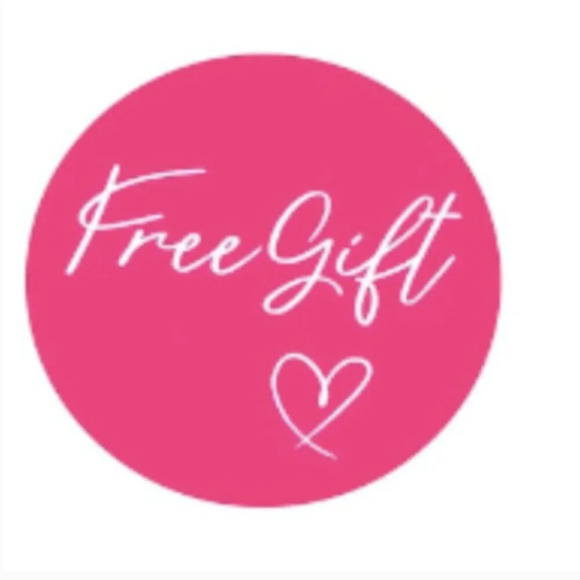 NWT Kasper Light Brown/ beige Three pieces Skirt Suit. Size 10 PETITE. - Picture 15 of 16